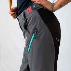 Dirtlej Trailscout Half & Half MTB Shorts Dame Grå -Force Butikk Dirtlej Trailscout Half Half MTB s 1615301803 03