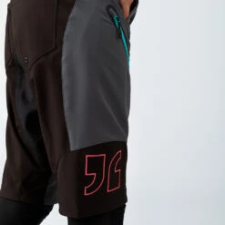 Dirtlej Trailscout Half & Half MTB Shorts Dame Grå -Force Butikk Dirtlej Trailscout Half Half MTB s 1615301803 05