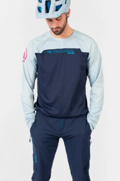 Endura MT500 Burner Shorts Blå 10 Endura MT500 Burner Shorts Blå -Force Butikk Endura MT500 Burner Shorts Blaa 1663244467 04