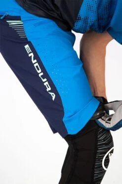 Endura Singletrack Lite Shorts Blå Standard Fit 8 Endura Singletrack Lite Shorts Blå Standard Fit -Force Butikk Endura Singletrack Lite Shorts Blaa S 1584009766 02