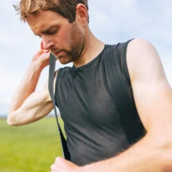 GripGrab 3pak Ultralight Mesh Superundertøy Trøye U/Ermer -Force Butikk GripGrab 3pak Ultralight Mesh svedun 1634732219 05