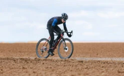 GripGrab Freedom Sømløs Warp Knitted Hals Sort -Force Butikk GripGrab Freedom Soemloes Warp Knitted 1634736097 04