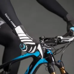 GripGrab Raptor Hanske Sort/Hvit -Force Butikk GripGrab Raptor handske SortHvid 1565170674 02