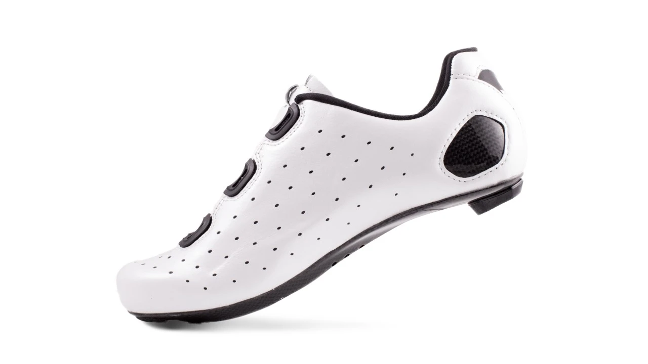 Lake CX332 Hvite Wide 2 Lake CX332 Hvite Wide - Bilde 2