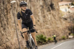 Rogelli Hearts Kortermet Trøyer Til Kvinner Svart / Hvit -Force Butikk Rogelli Hearts Kortaermet Jersey til 1645442237 05