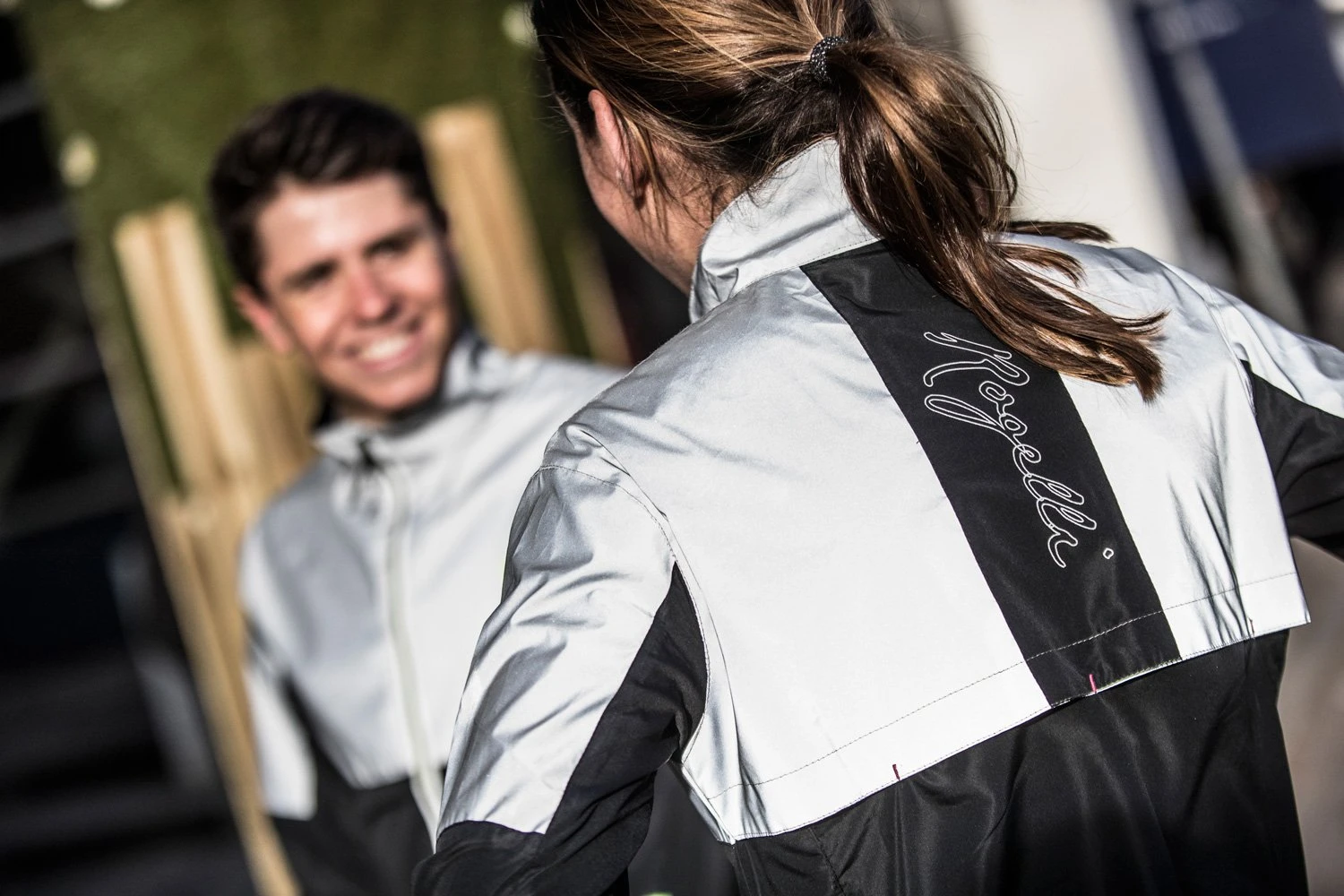 Rogelli Refleks Jakke Sort/Rosa 3 Rogelli Refleks Jakke Sort/Rosa - Bilde 3