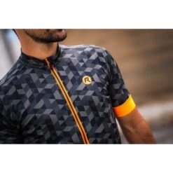 Rogelli Rubik Sykkeltrøye Grønn/oransje 11 Rogelli Rubik Sykkeltrøye Grønn/oransje -Force Butikk Rogelli Rubik Cykeltroeje GroenOrange 1678642269 05